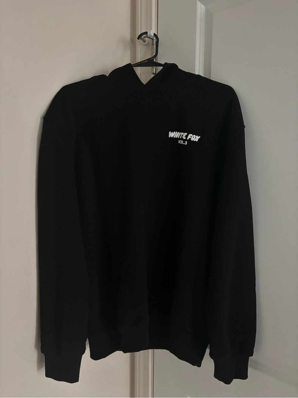White Fox black medium hoodie